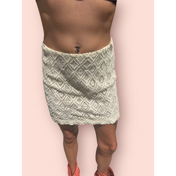 Y2K Fendi XS Crochet Mini Skirt - Picture 5 of 9